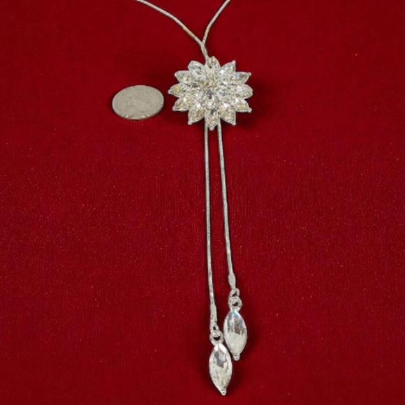 Adjustable Crystal Bolo Tie Necklace Flower Charm Cowboy Carter Luxe Bling Glam - Picture 6 of 11